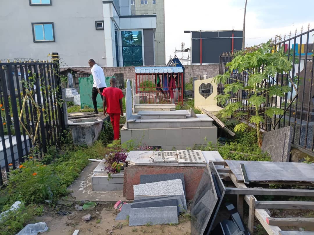 Cimetière de Kintambo : plus de 123 000 sépultures effacées par des enterrements superposés